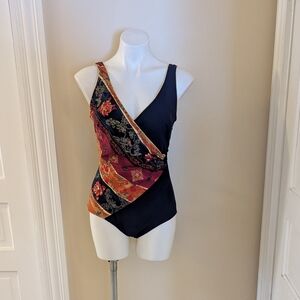 Vintage Serina Signatures navy, orange and maroon swim suit size 16